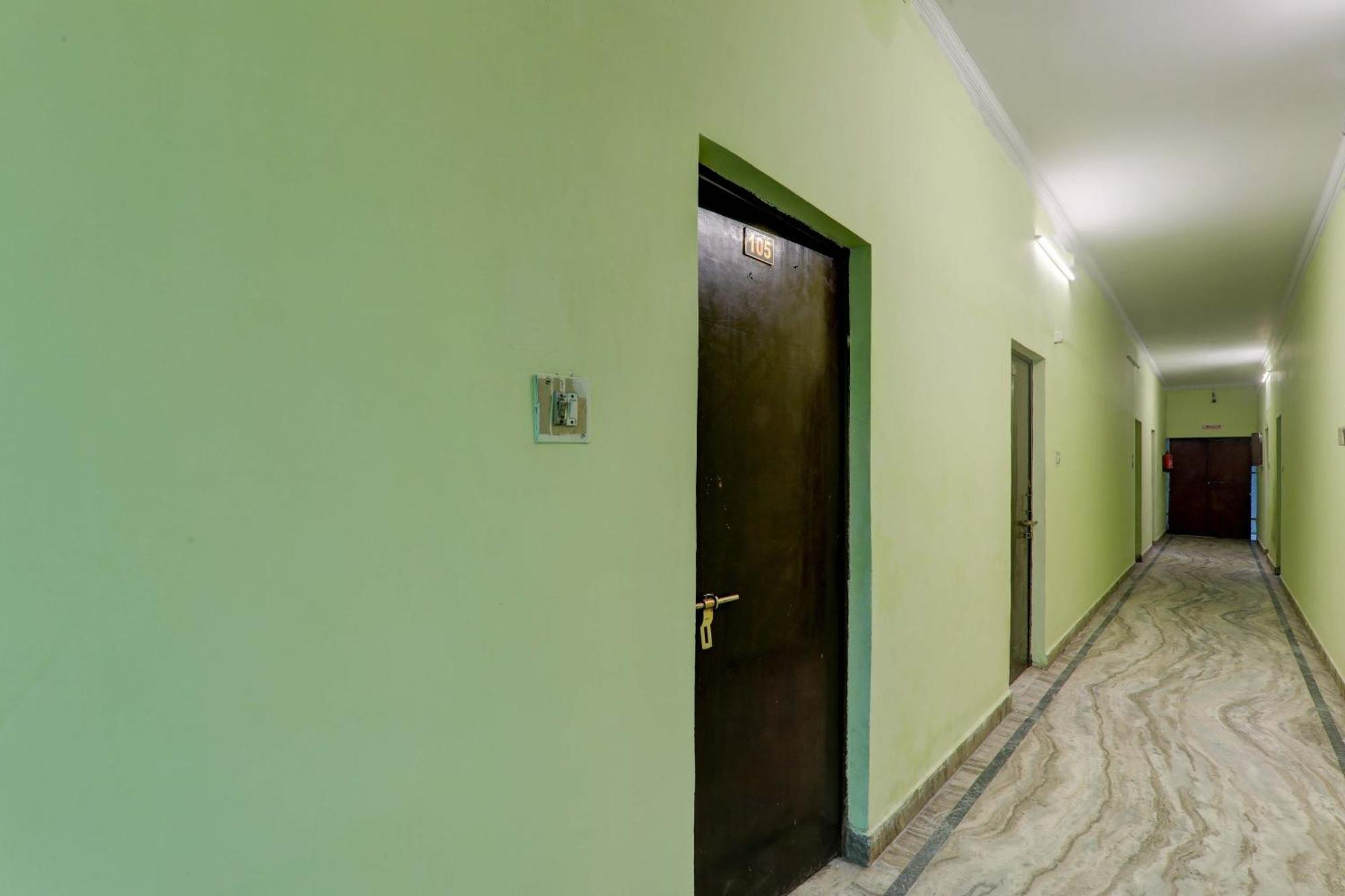 Hotel O Dripp Stay Inn Lucknow Zewnętrze zdjęcie