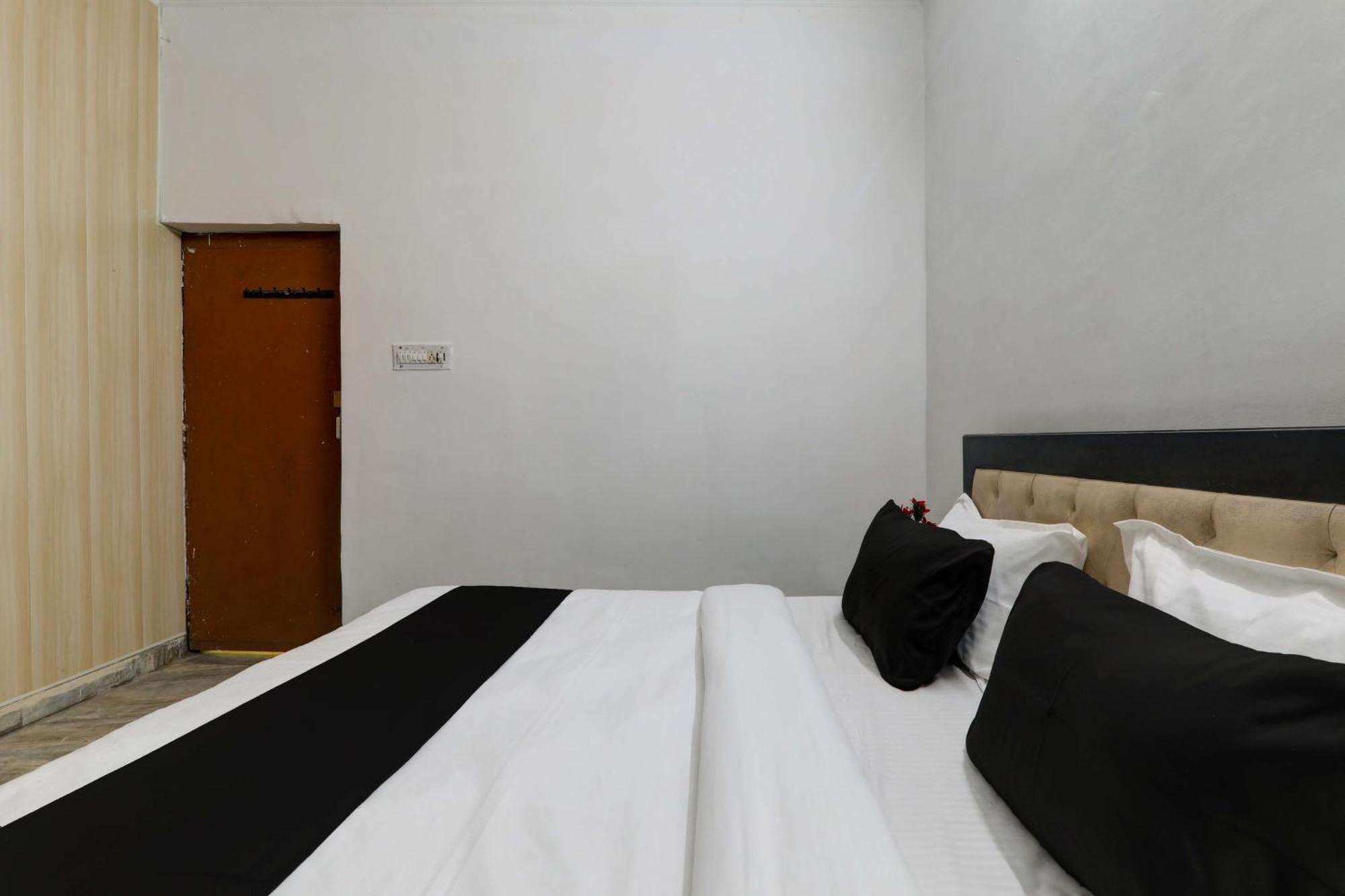 Hotel O Dripp Stay Inn Lucknow Zewnętrze zdjęcie