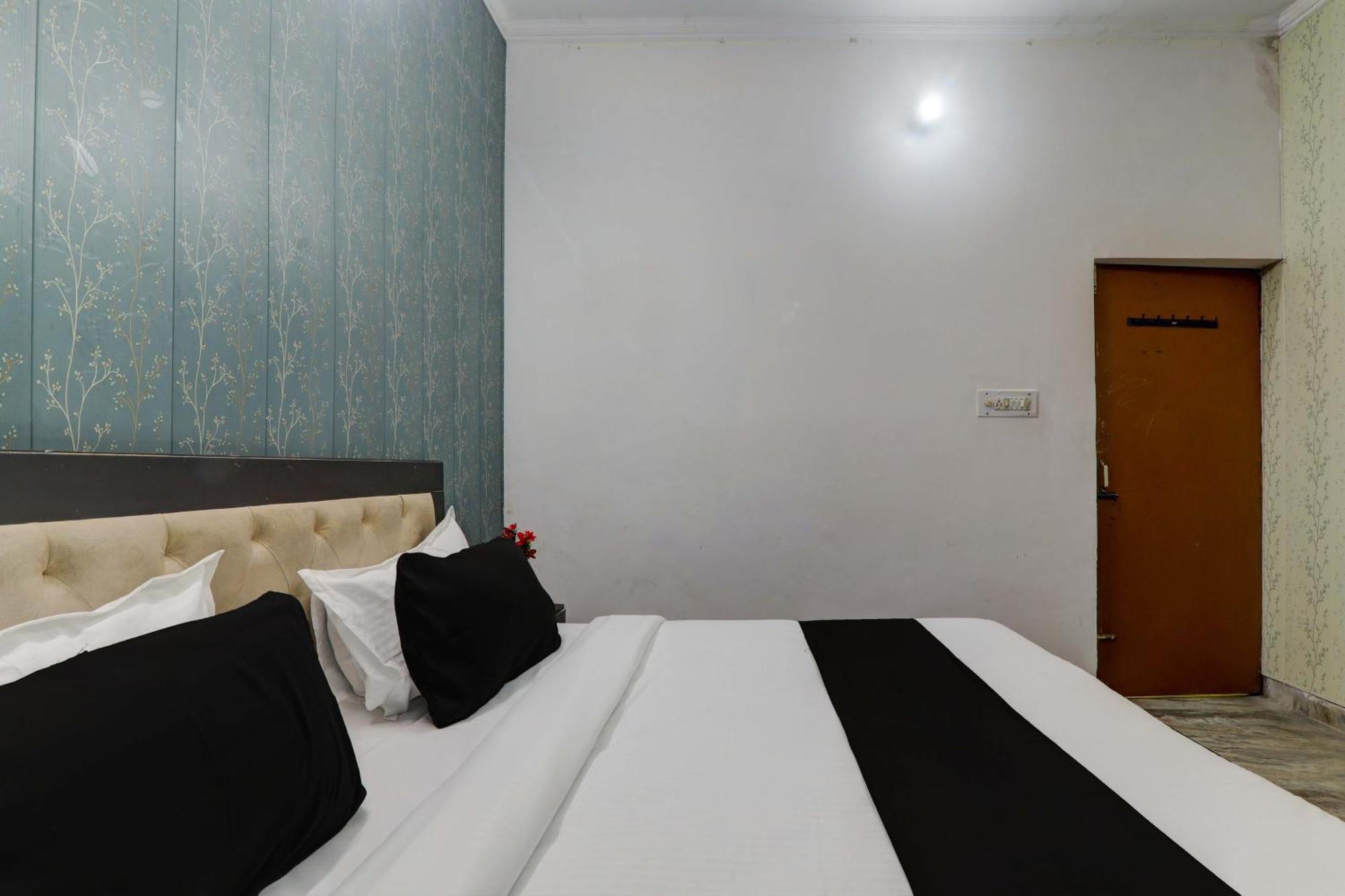 Hotel O Dripp Stay Inn Lucknow Zewnętrze zdjęcie